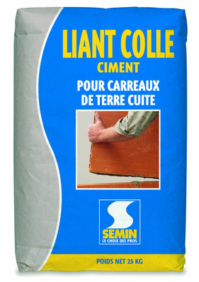 Liant colle ciment pièce humide