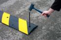 Fixation pour ralentisseurs sur asphalte